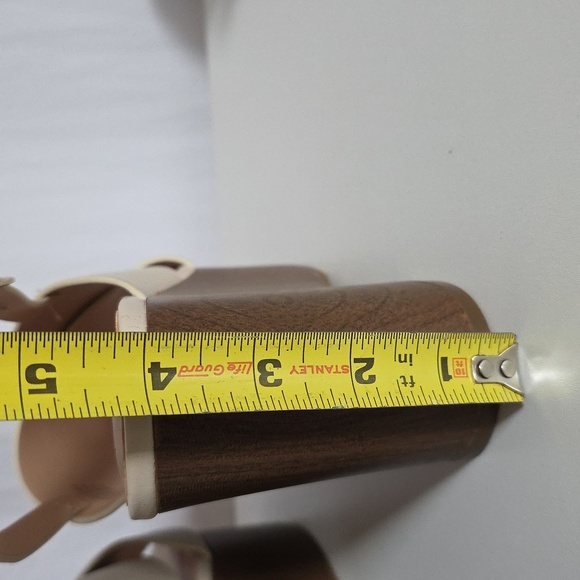 Loft Tan Crossover Platform Sandles.  Size 7 Medium - Picture 3 of 11